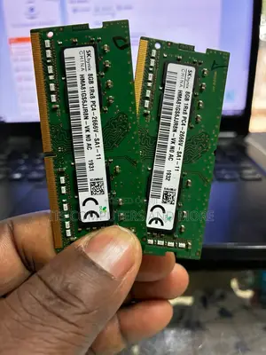8gb Pc4/Ddr4 Ram Pullout