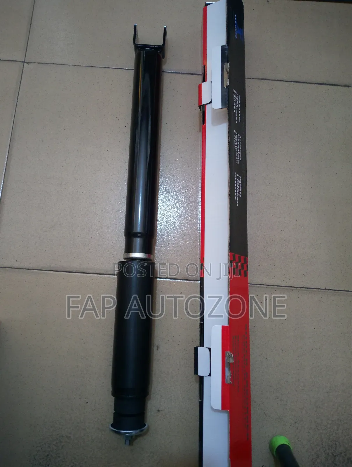 10425. Original FCS Back Shocks for Ford Explorer From Usa