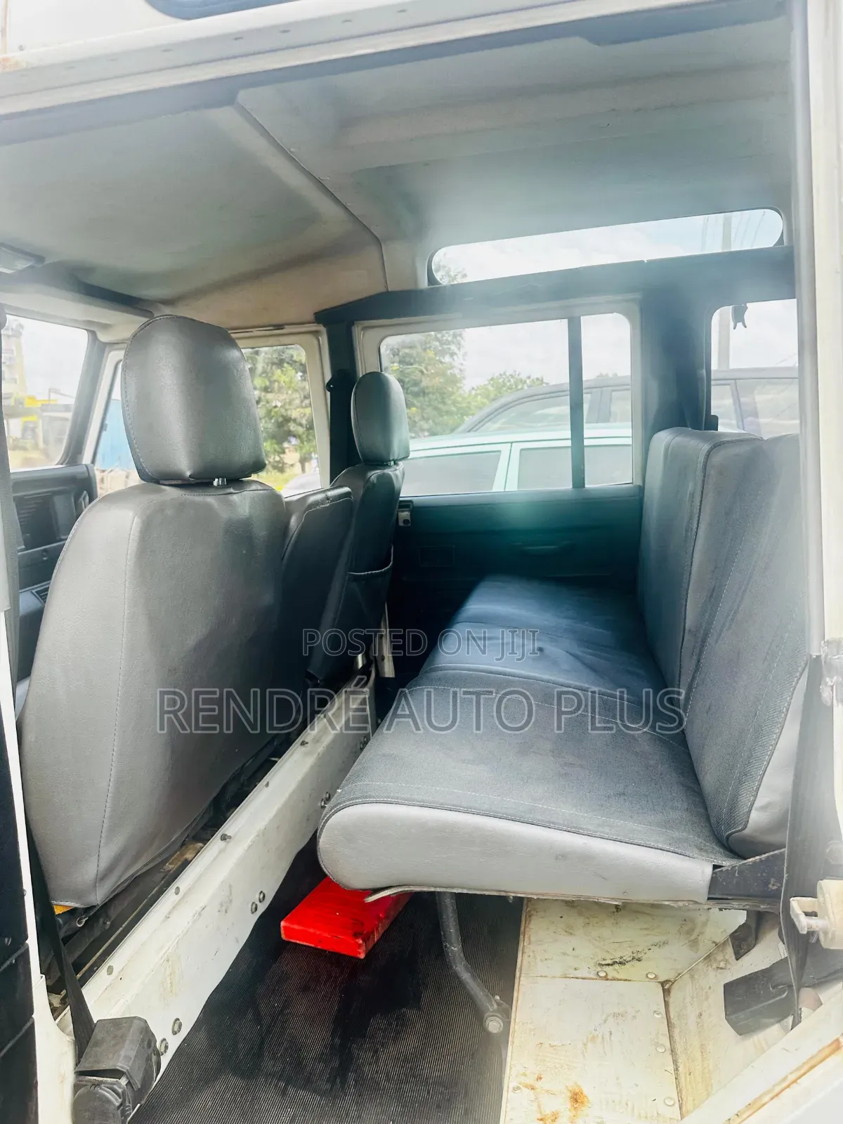 Land Rover Defender 2006 White