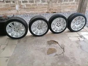 R 18 Rims Set