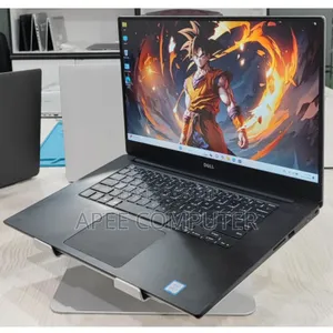 Laptop Dell Precision 5520 16GB Intel Core i7 SSD 512GB