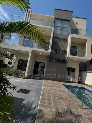 5bdrm House in East Legon, A&C Mall Area for sale