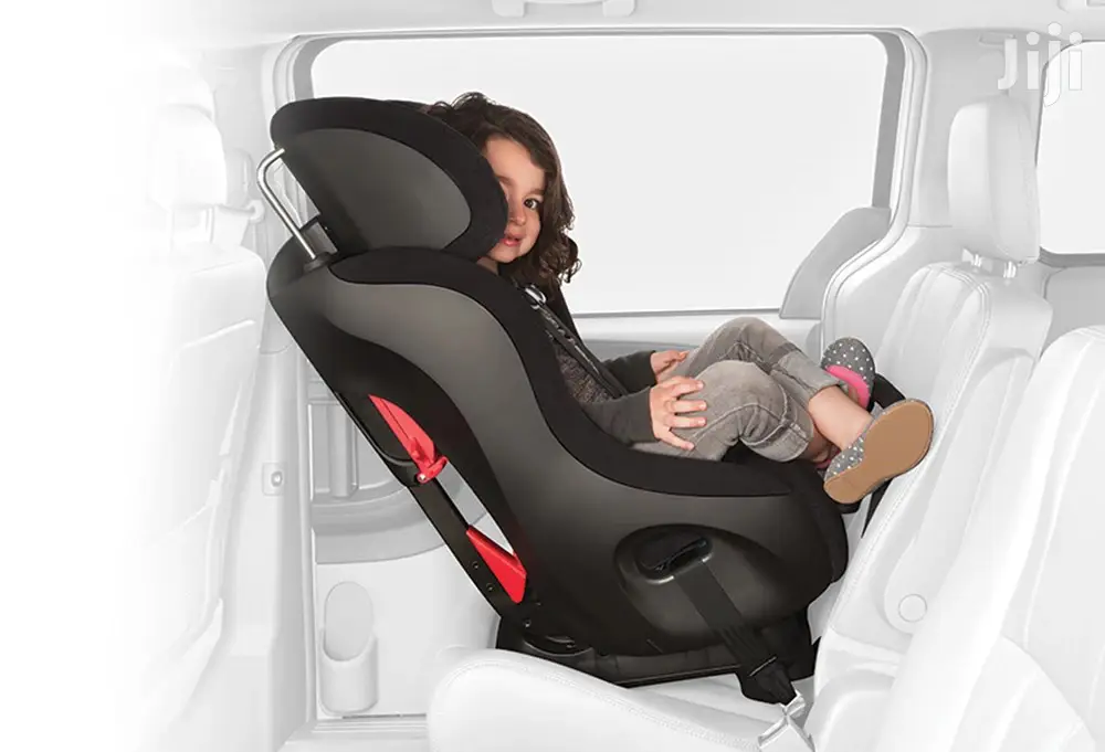Clek Fllo Convertible Car Seat