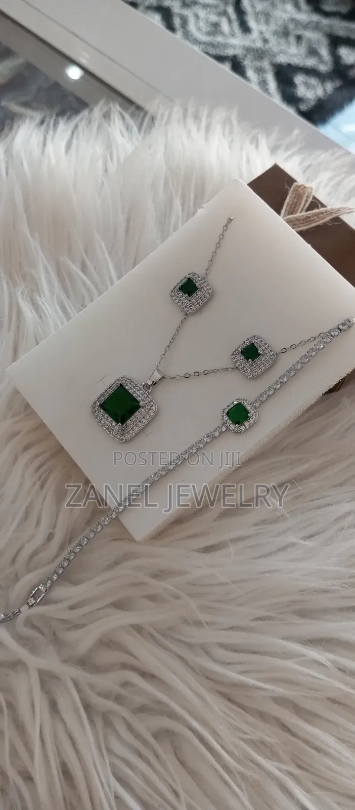 Silver Jewelry Set