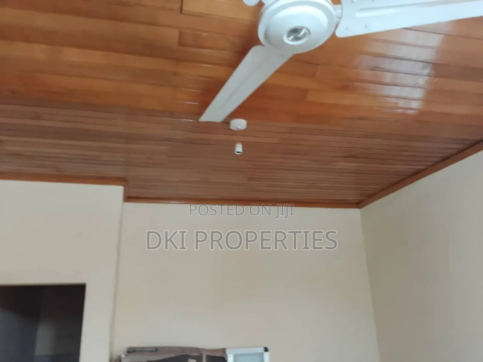 3bdrm House in Dki Properties, Amrahia for sale