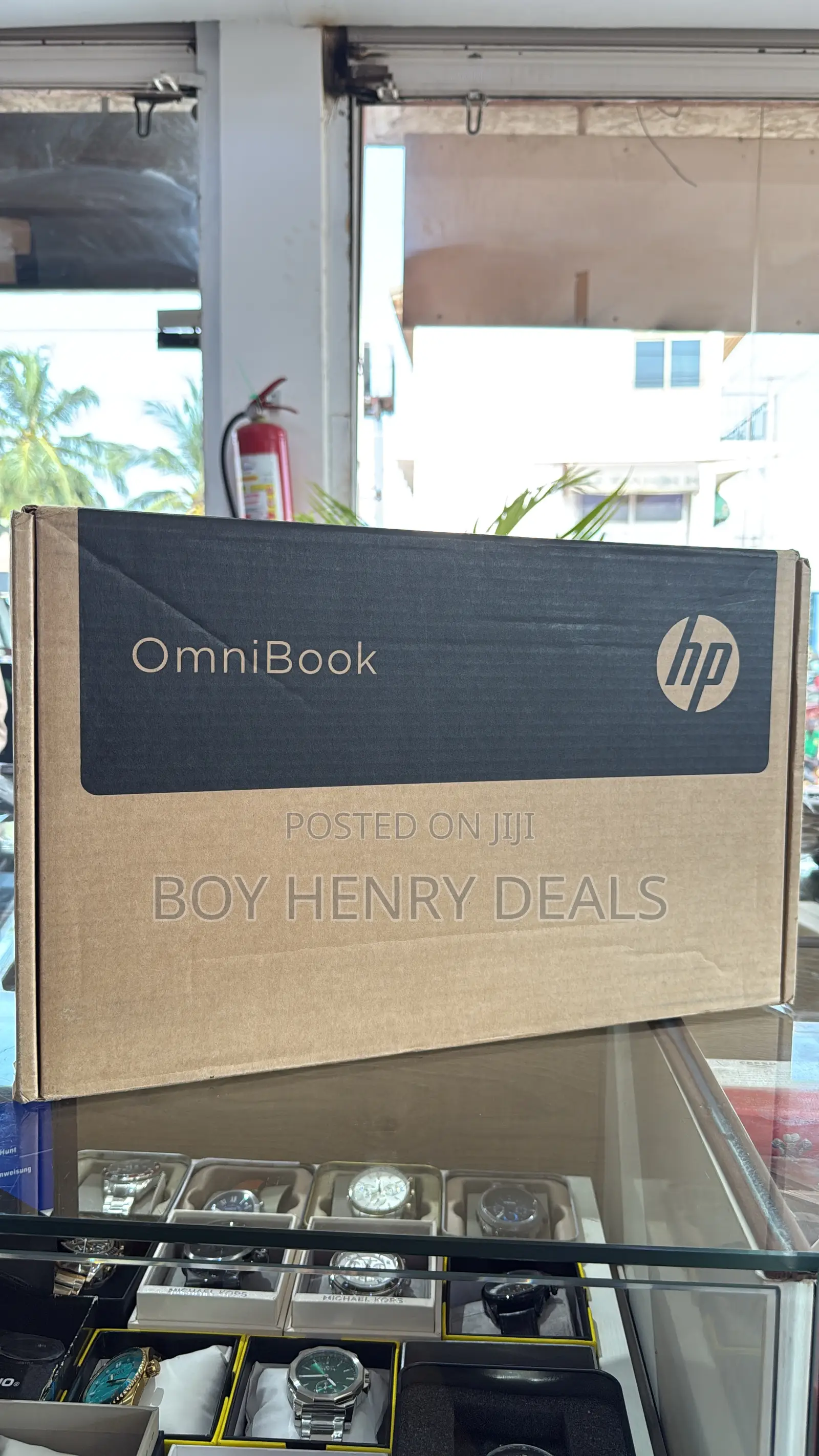 New Laptop HP OmniBook 5 Flip 14-Fp0023dx 16GB Intel Core 7 SSD 512GB