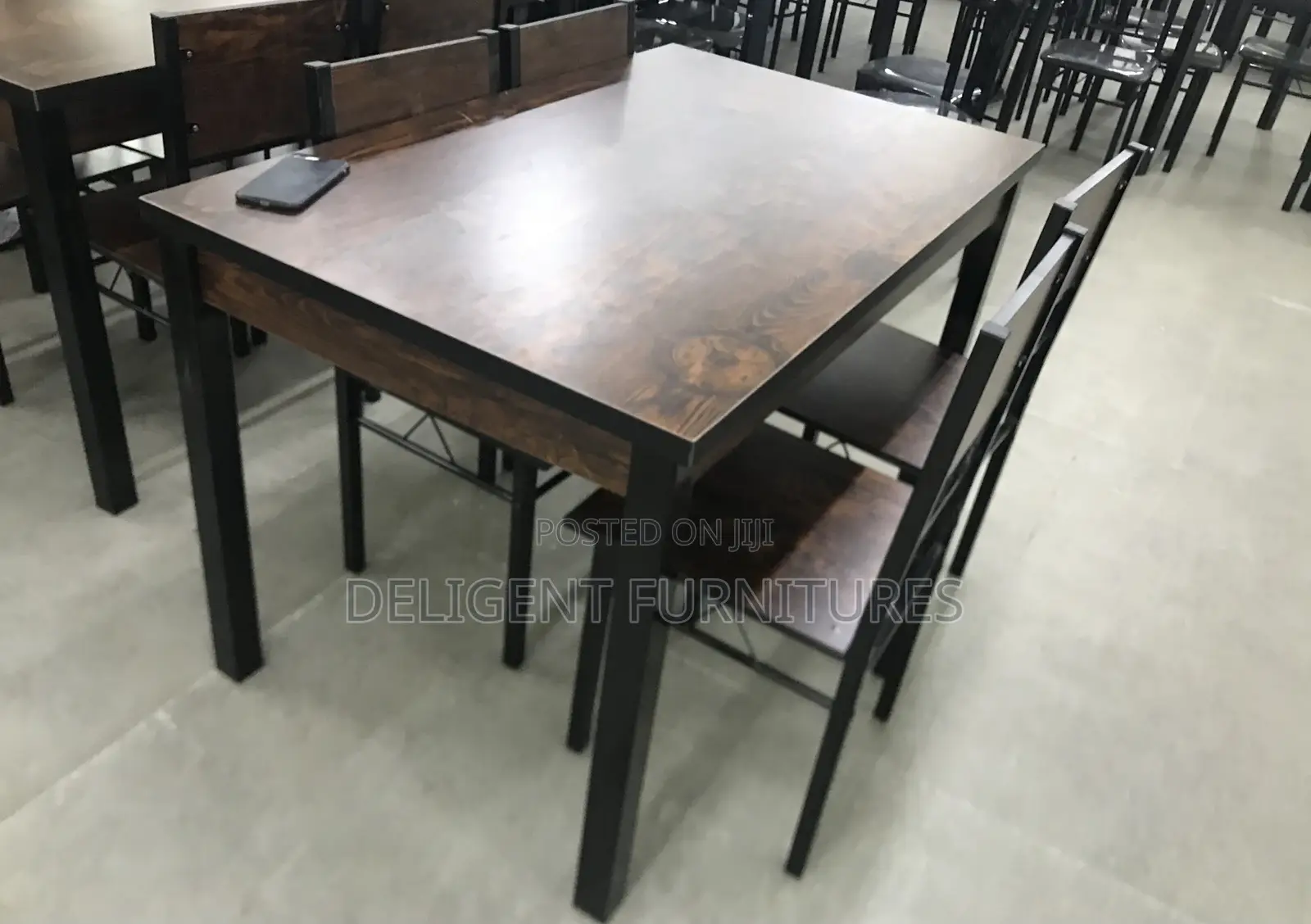 Dining Set (Payment on Delivery )