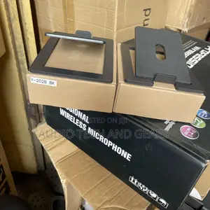 Studio Monitor Stand
