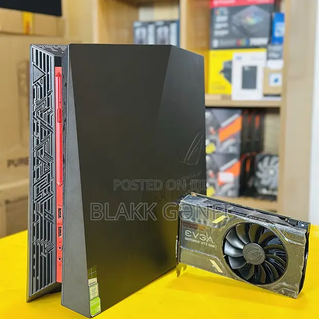 Desktop Computer Asus ROG G20CB 16GB Intel Core i7 SSD 256GB in