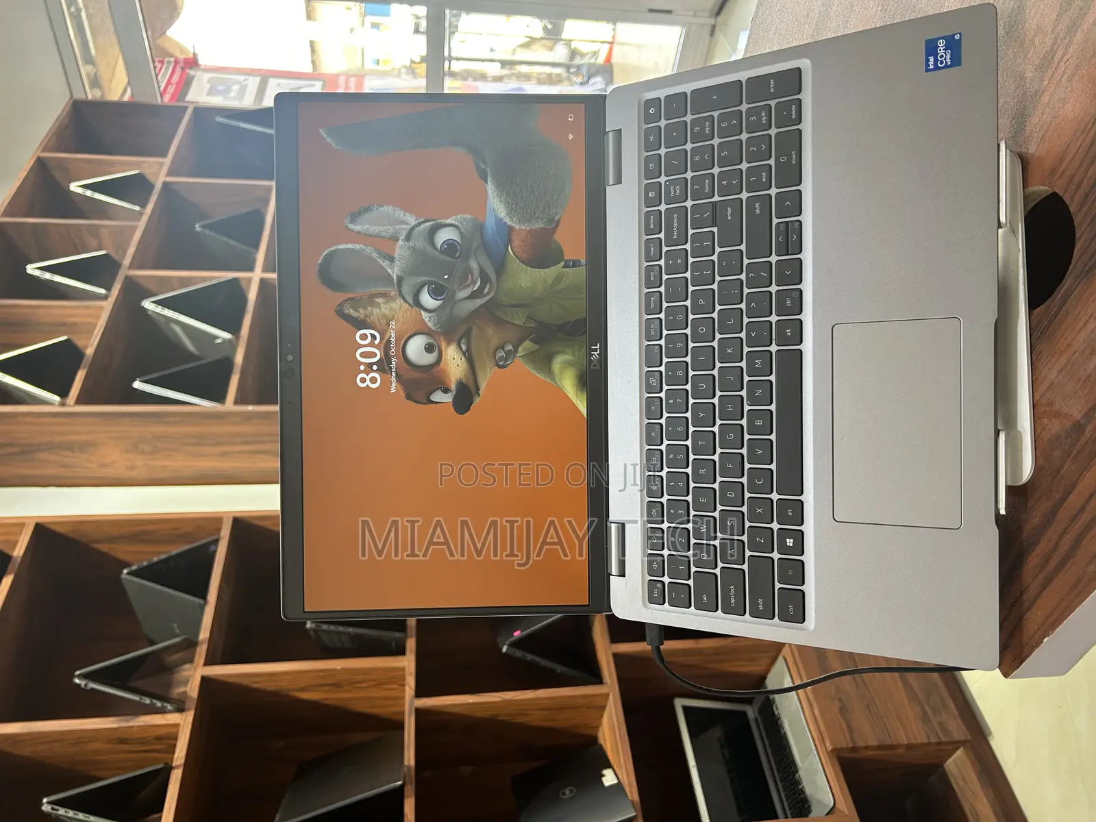 Laptop Dell Latitude 5520 16GB Intel Core I5 SSD 256GB
