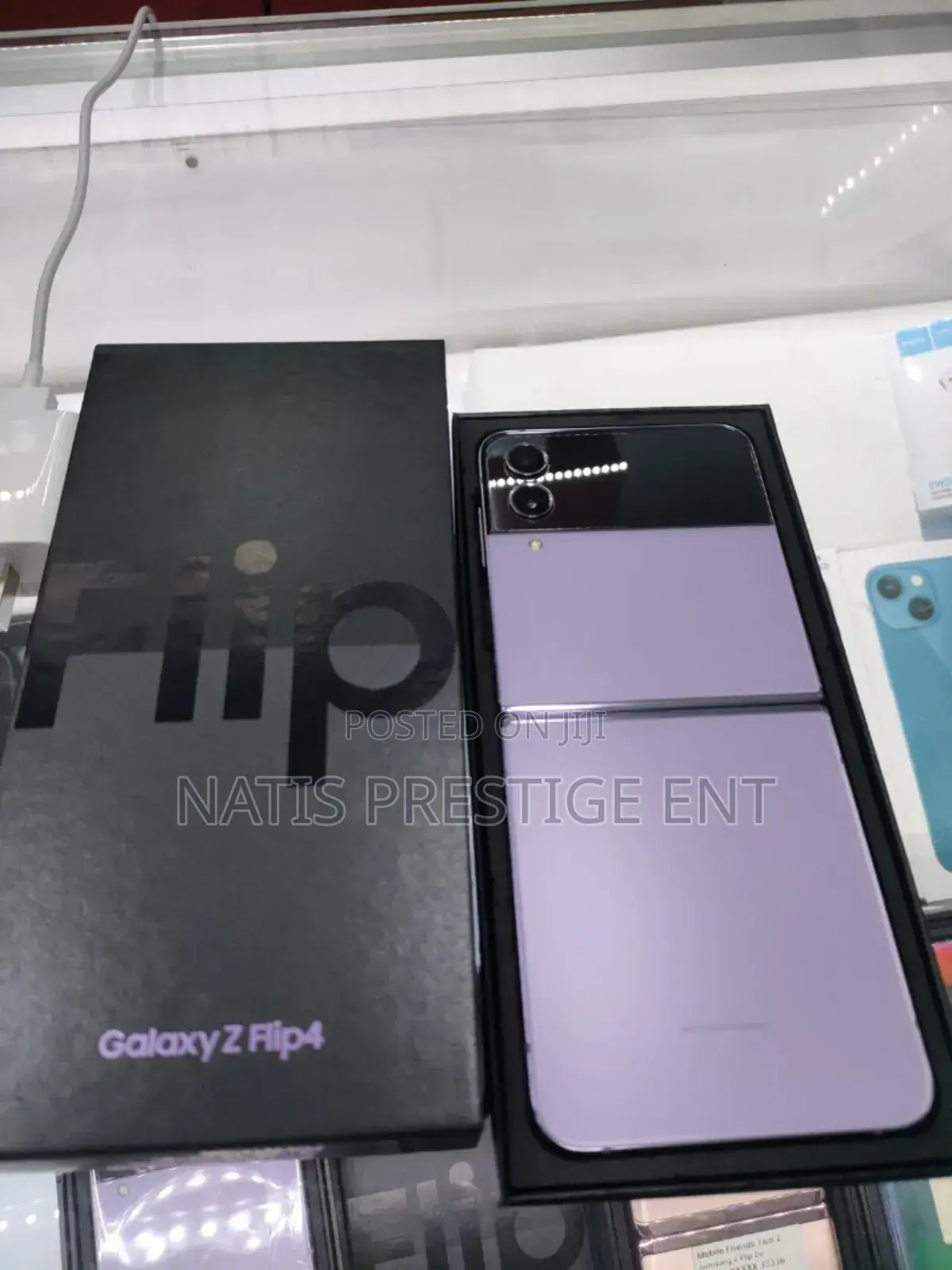 New Samsung Galaxy Z Flip4 256 GB Black