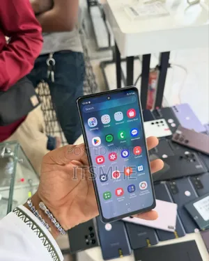 New Samsung Galaxy S20 FE 5G SD865 128 GB Blue