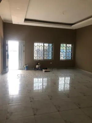 3bdrm Duplex in Kfc, Spintex for rent