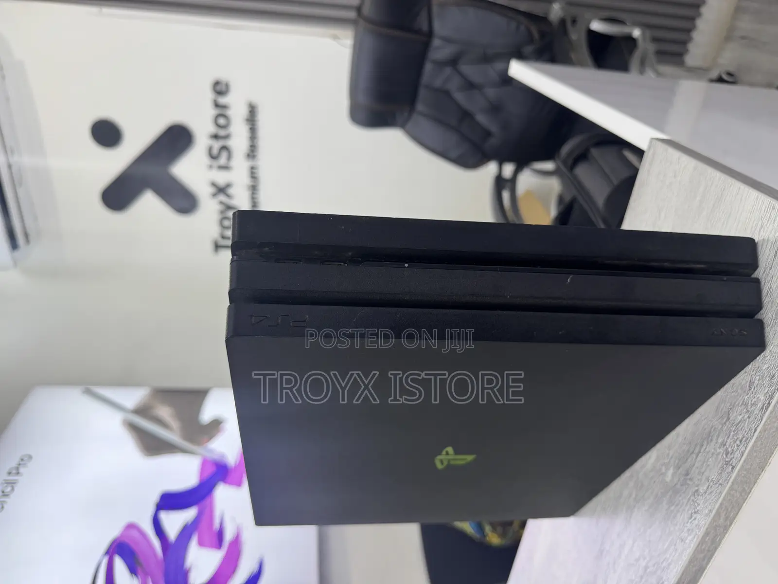 Play Station 4 Pro