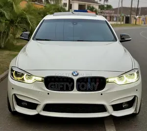 BMW 330i 2018 White