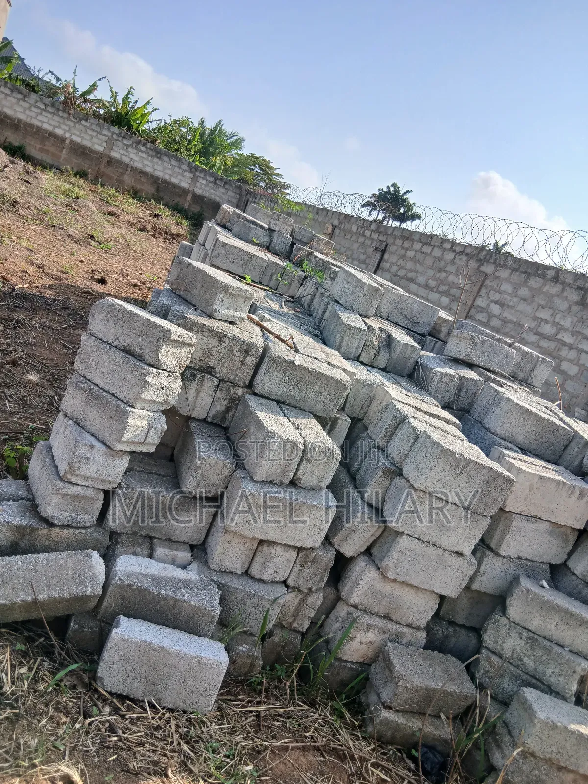 768 Square Meters of Dry Land for Sale Behind Emmanuel Apts. Sampah Va