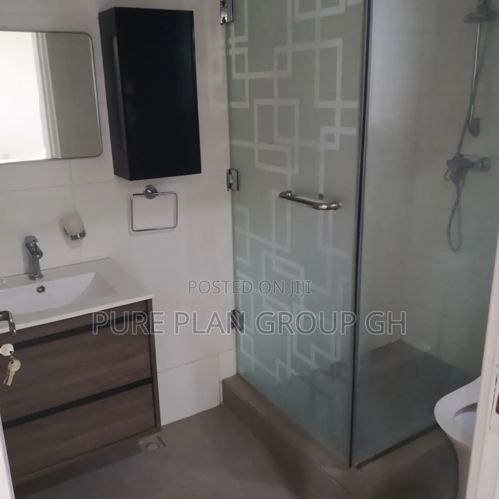 Furnished 2bdrm Apartment in American House for rent