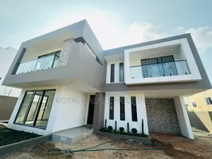 3bdrm House in Oyarifa for sale