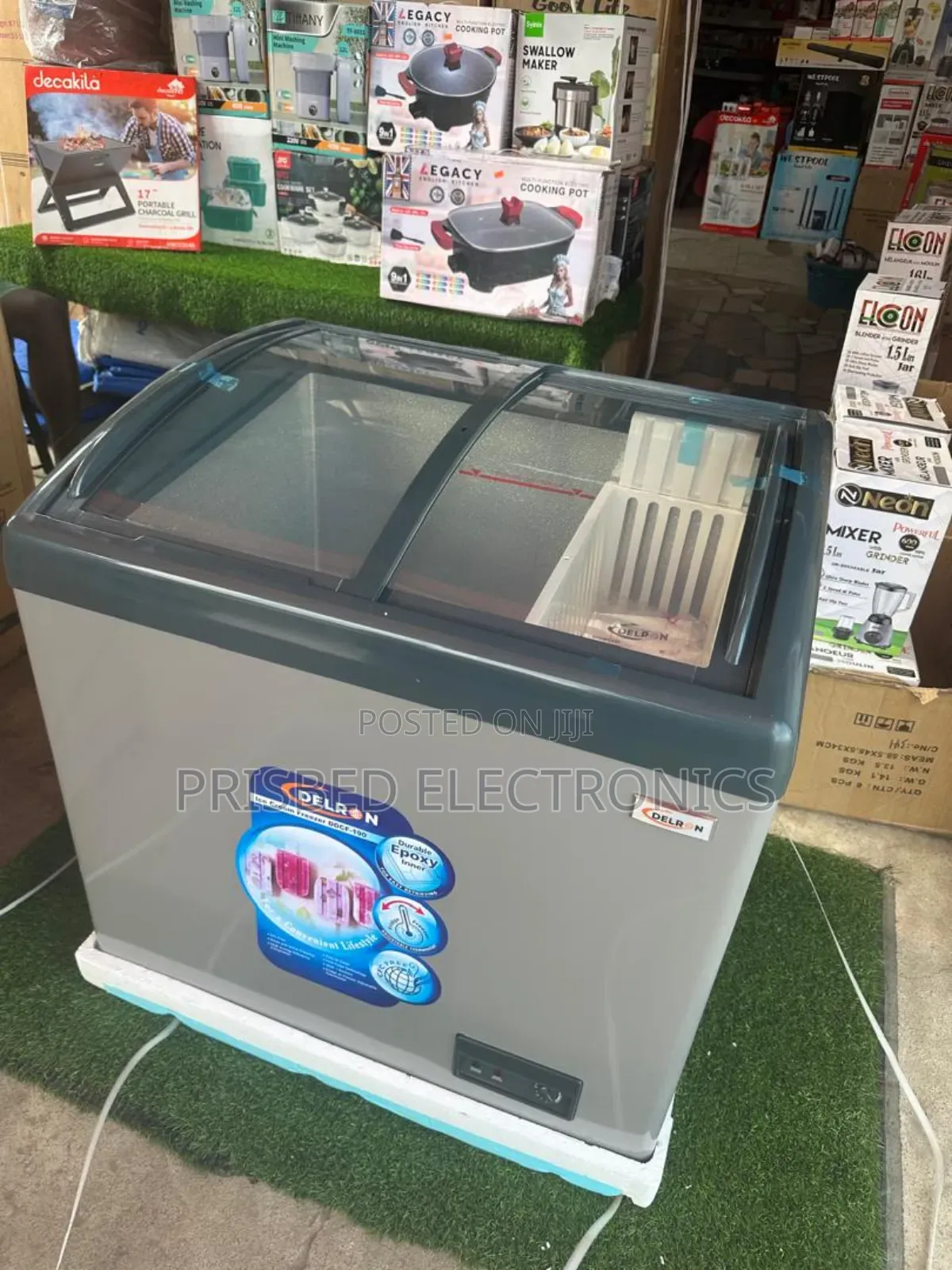 Delron Durable Ice Cream/Display Freezer 190 Litres