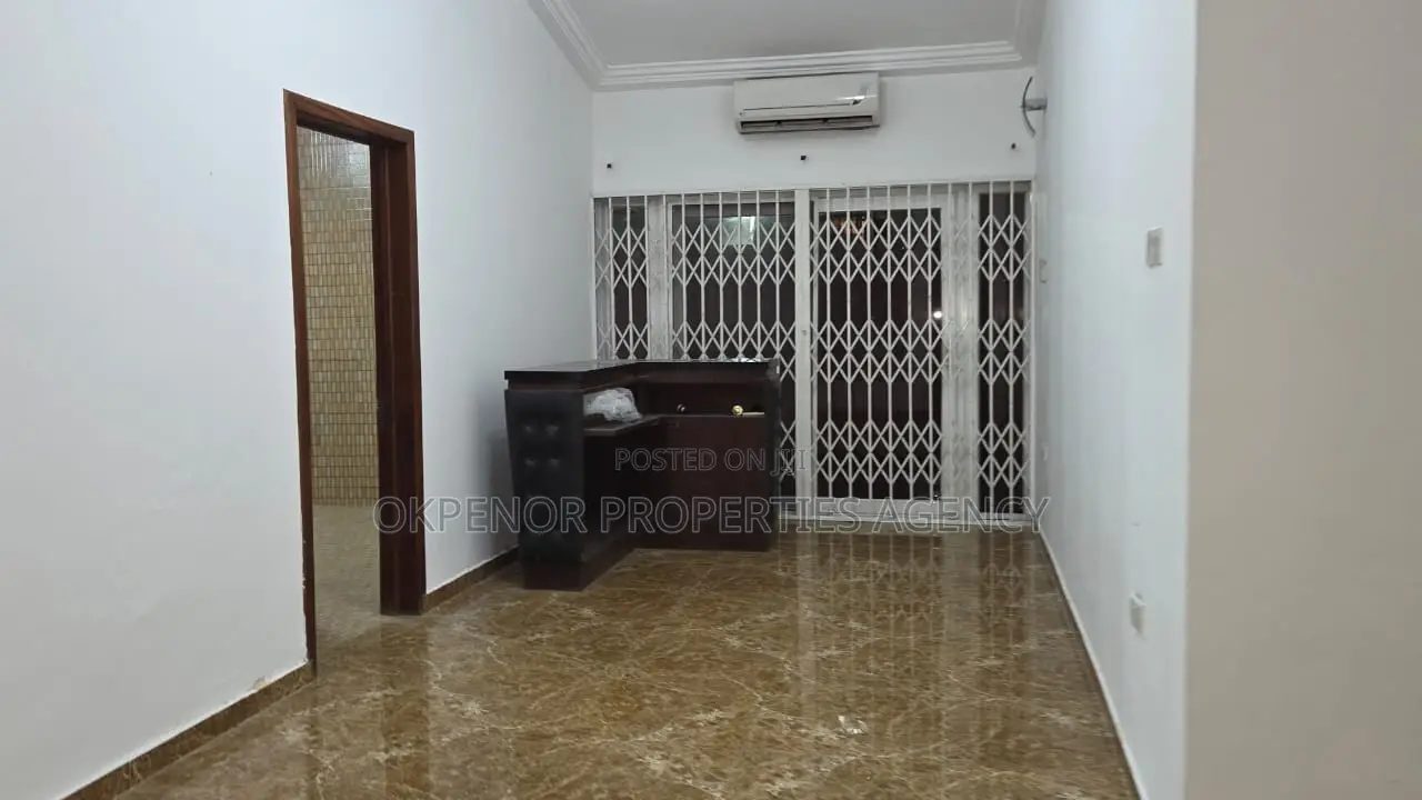 4bdrm House in Lashibi,Com18, Accra Metropolitan for rent