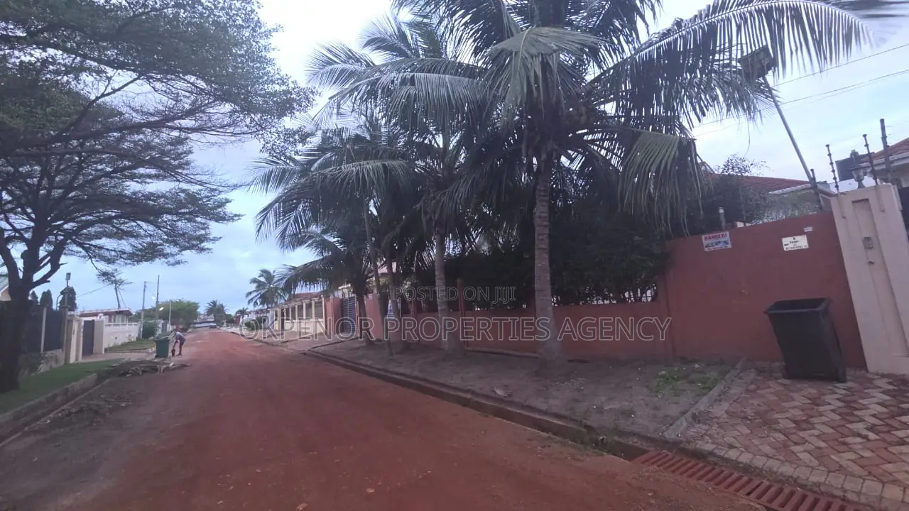 4bdrm House in Lashibi,Com18, Accra Metropolitan for rent