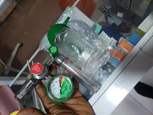Oxygen Regulator
