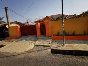 3bdrm House in Last Stop for rent