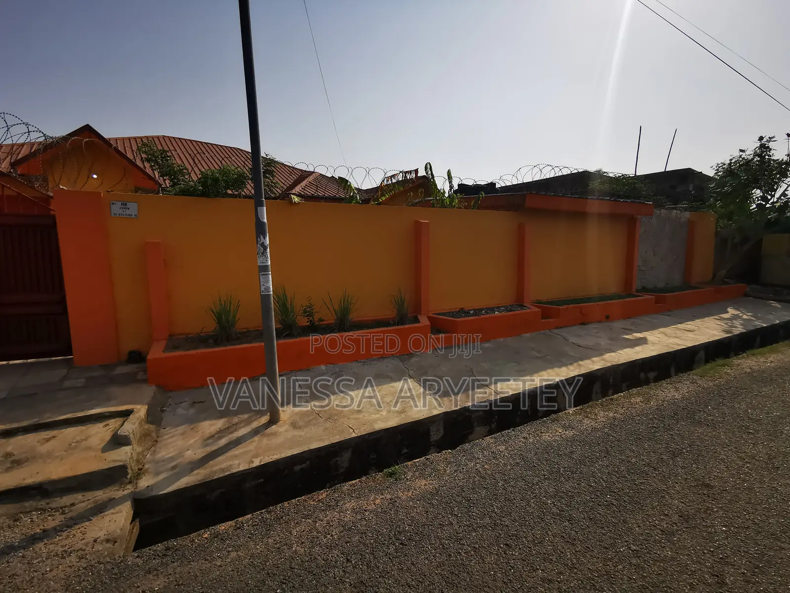 3bdrm House in Last Stop for rent