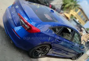 2022 Honda Civic Door Window Glasses Available