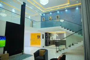 Furnished 5bdrm Duplex in Kb Properties, Ashomang Estate for sale