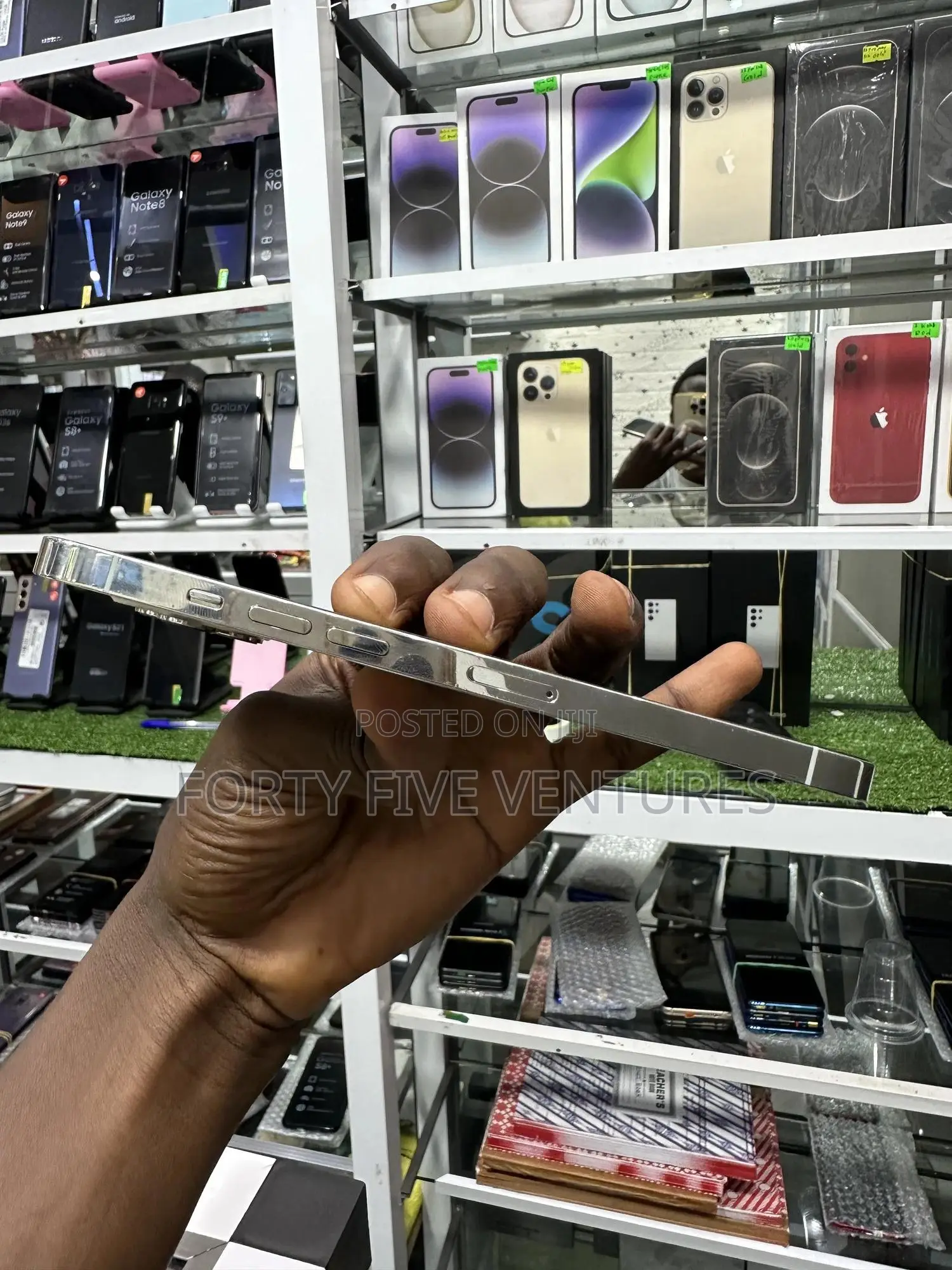 New Apple iPhone 12 Pro Max 128 GB White