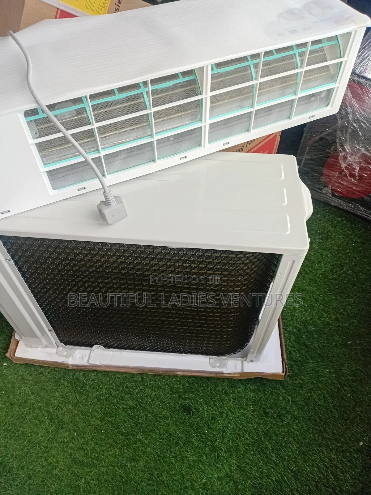 The Decakila 1.5hp Air Conditioner Deliver Power and Efficient Cooling