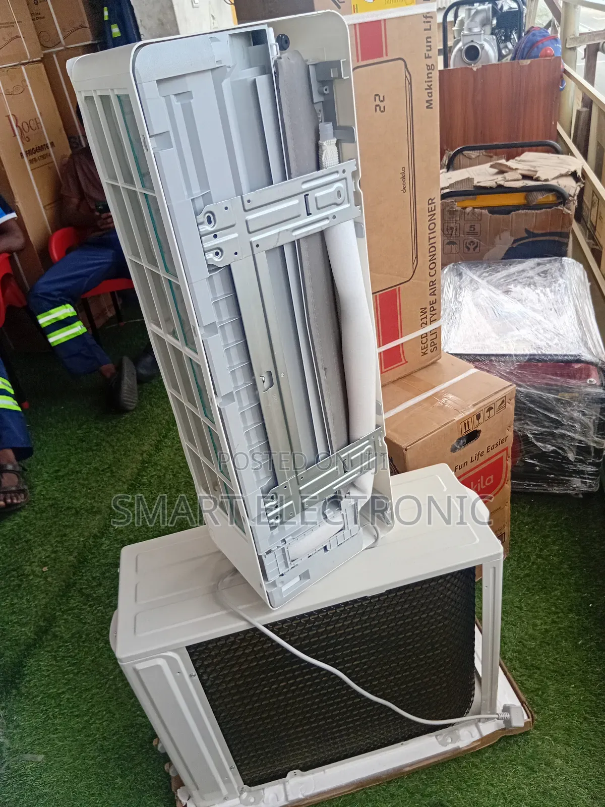 Strong and Smooth Decakila Air Conditioning 1.5hp Split System