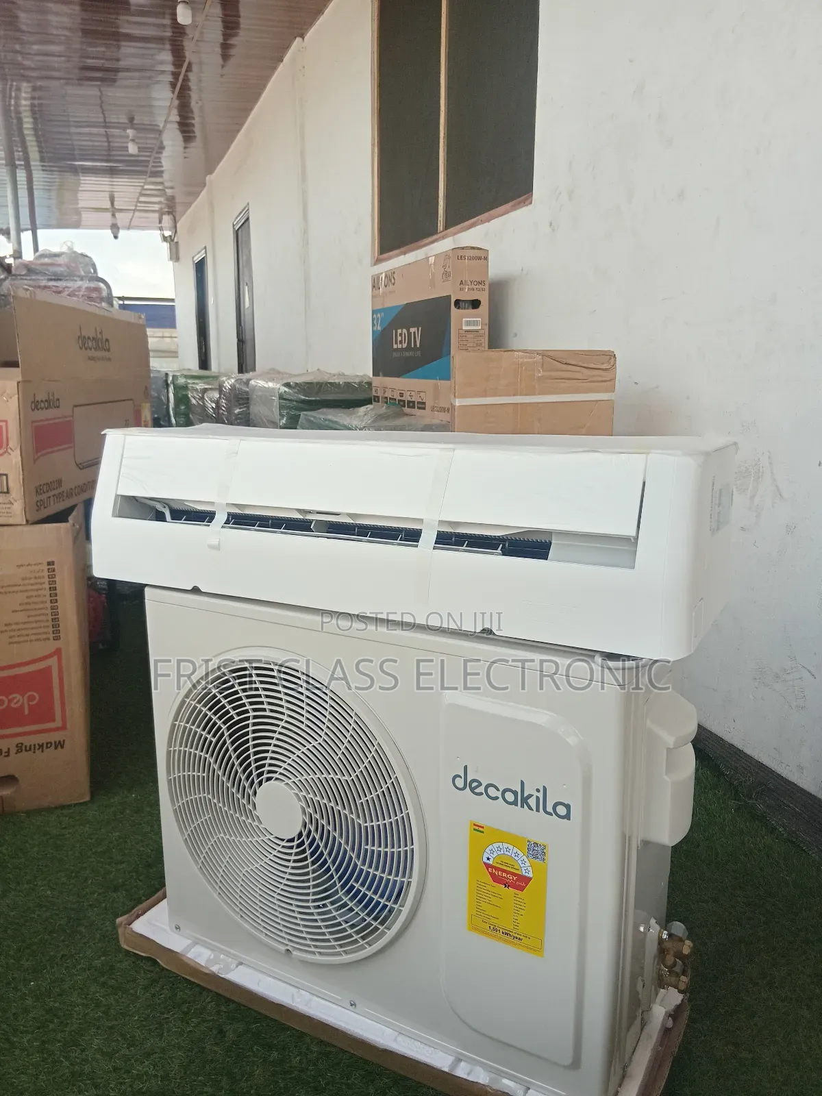 Built for Lasting Comfort, Built by Decakila Ac 1.5hp Split System