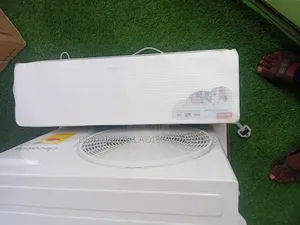 Decakila 1.5hp Air Condition Keeps You Cool and Relaxed All Day Long.”