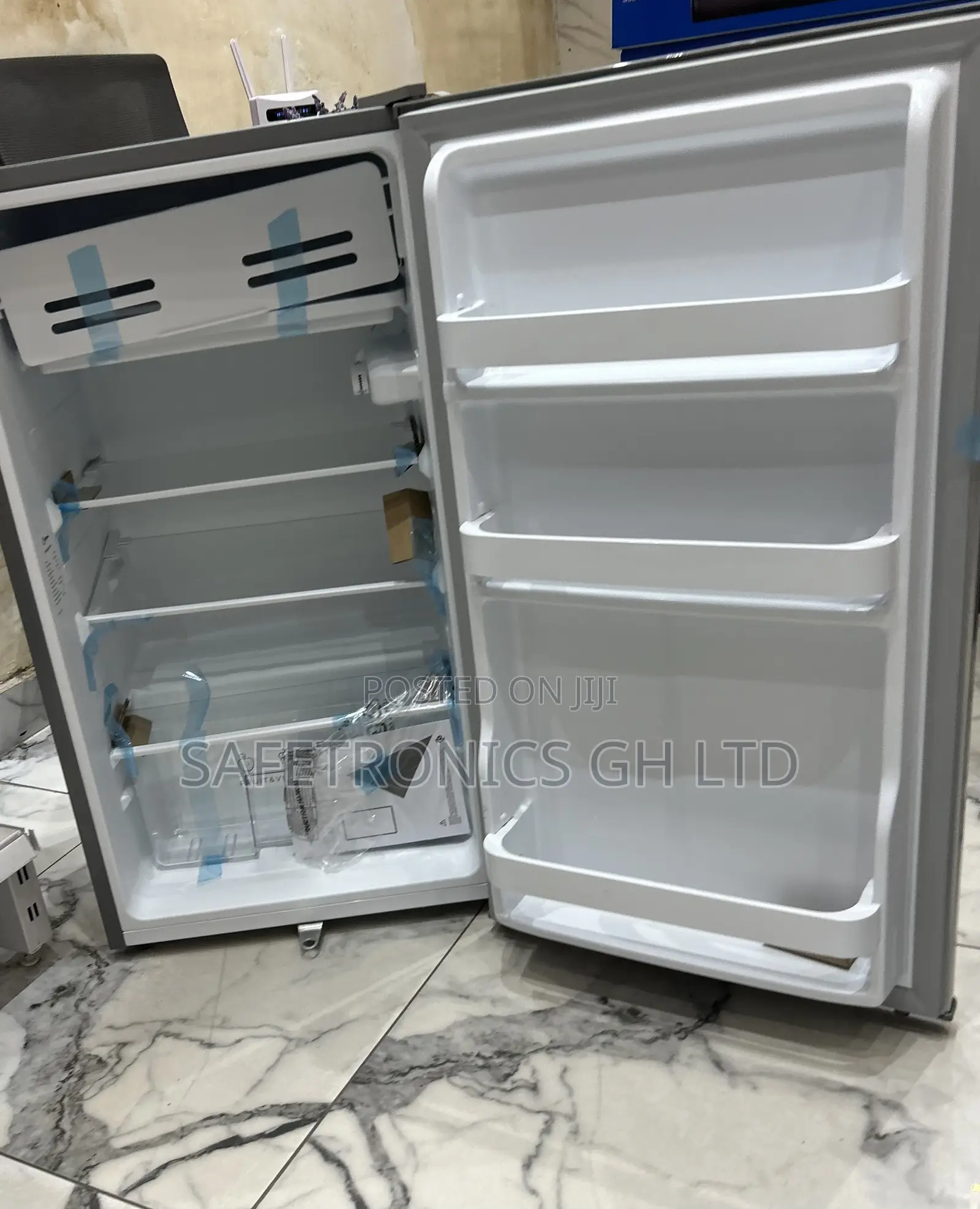 Just Choose 92l Singledoor STF-90 93l Top Mount Sigma Grey Fridge