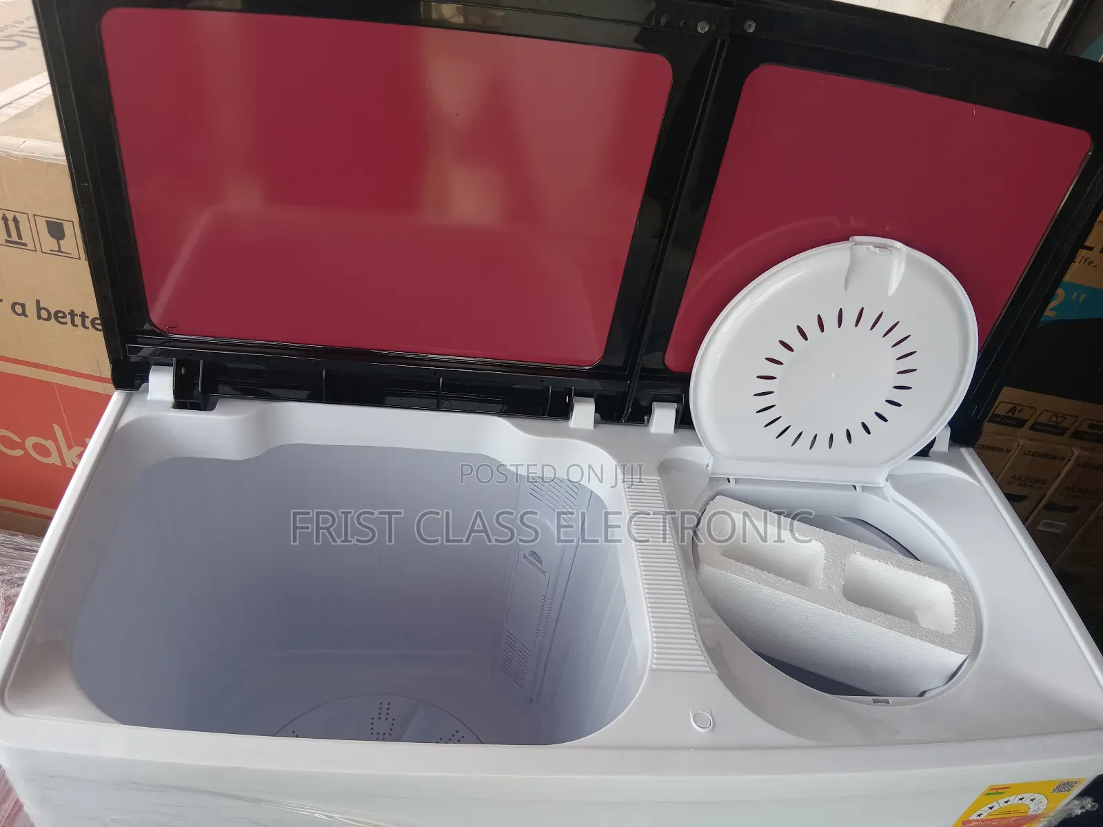 Compact Design, Big Performance — Decakila Makes Washing Easy.