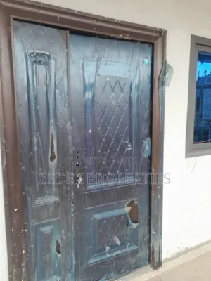 2bdrm Apartment in Zedek Properties, Ashomang Estate for rent