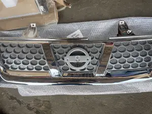 Nissan Hardbody Np300 Top Shells (Shinning)