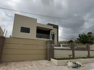 5bdrm Mansion in Achimota Petroleum for rent