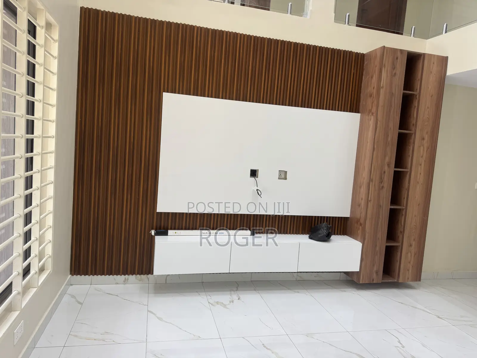5bdrm Mansion in Achimota Petroleum for rent