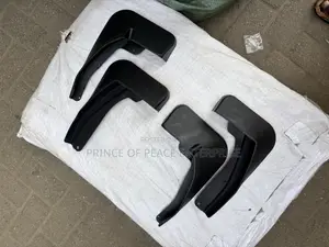 Honda CRV Mud Guard Rubbers Set