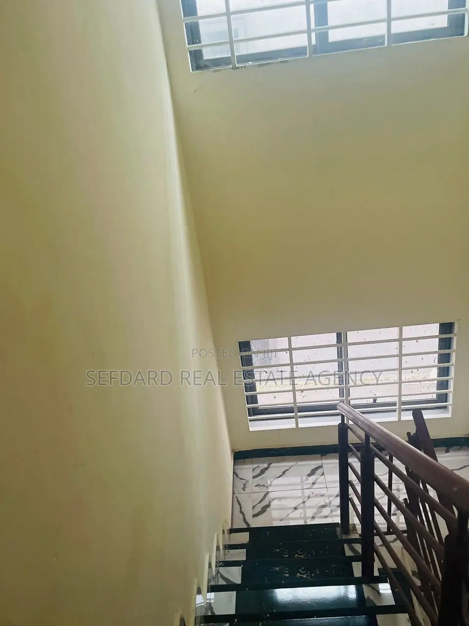5bdrm House in Sefdard Real Estate, Haatso for sale