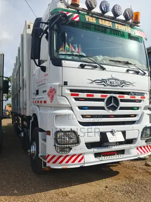 Mercedes Benz Actros Truck
