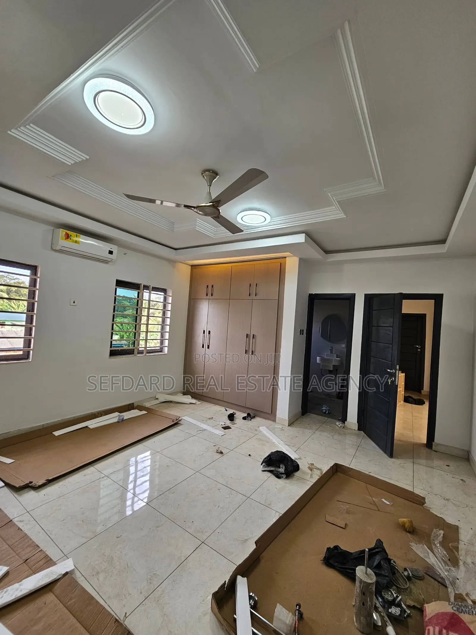 4bdrm House in Madina for sale
