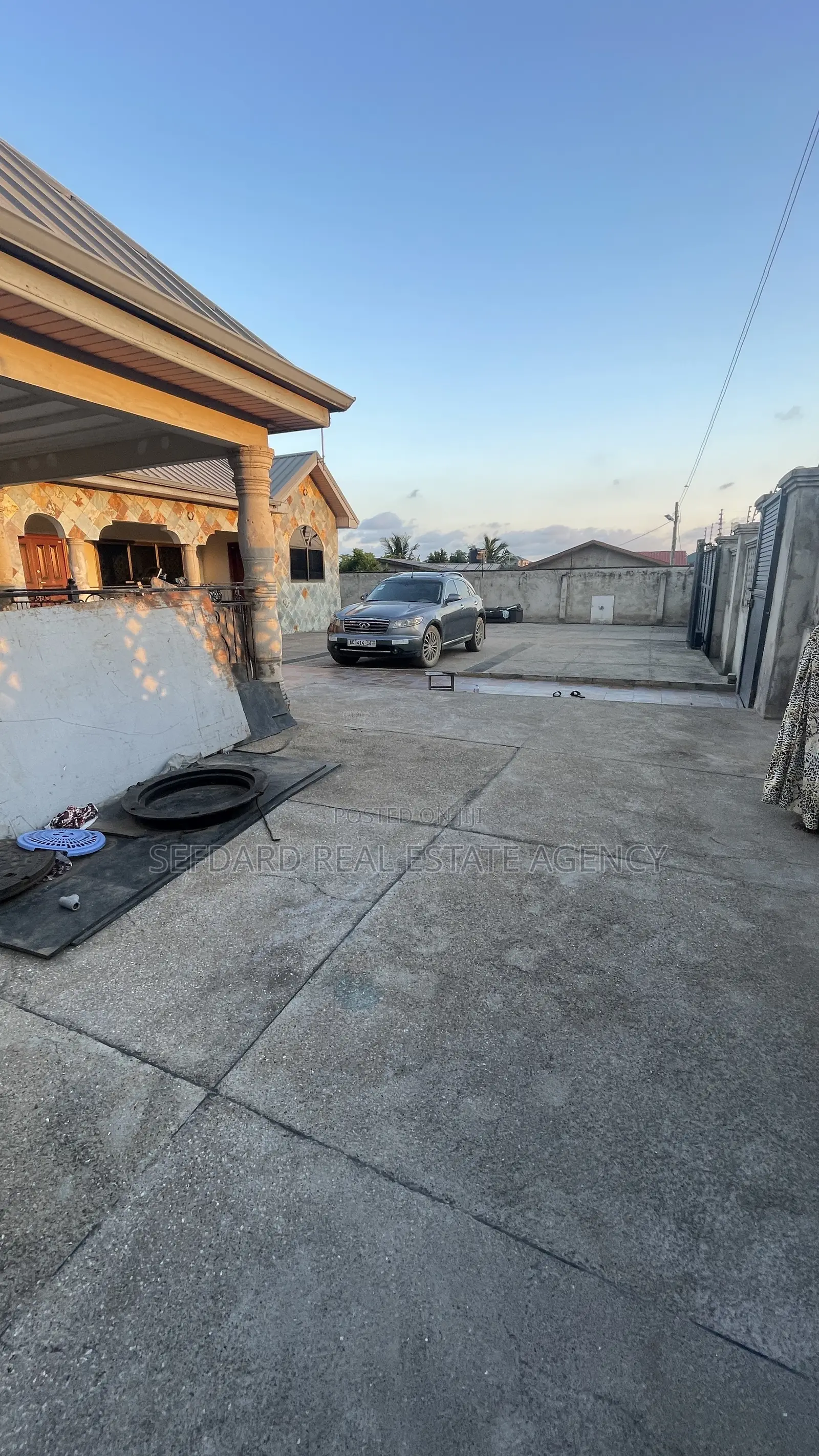 5bdrm House in Ablekuma for rent