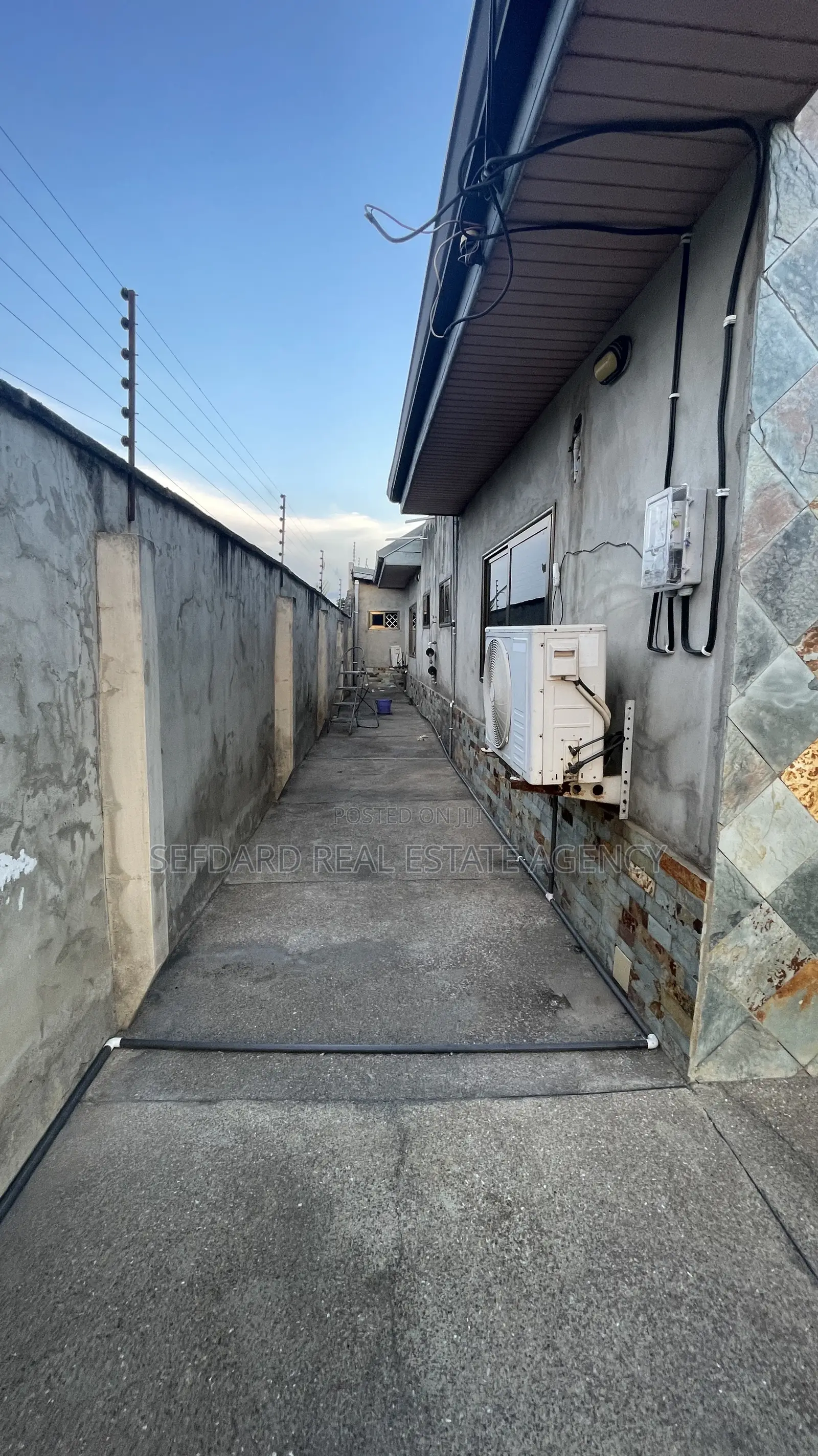 5bdrm House in Ablekuma for rent