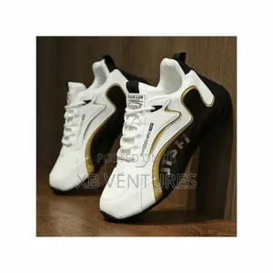City Men Sleek Sneakers