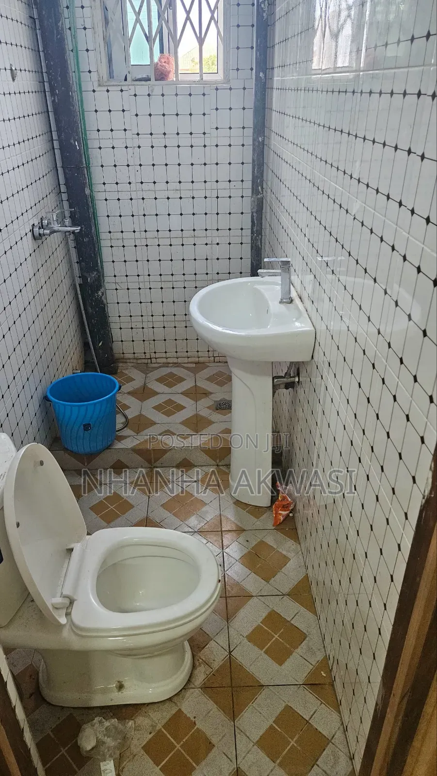 1bdrm Apartment in Lashibi Mf, Sakumono for rent