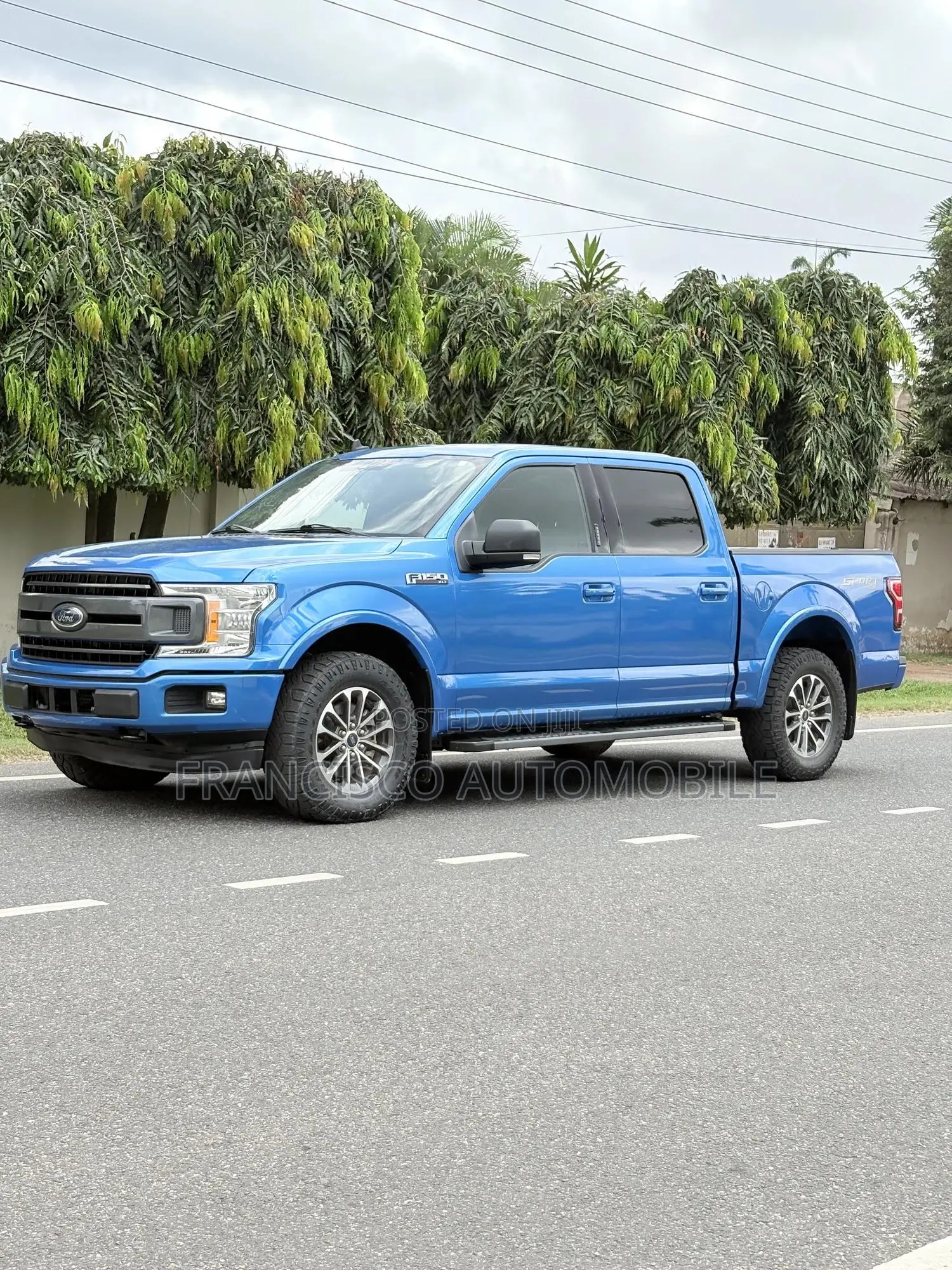 Ford F-150 XLT 4x4 SuperCab Styleside 8 ft. box 163 in. WB 2020 Blue